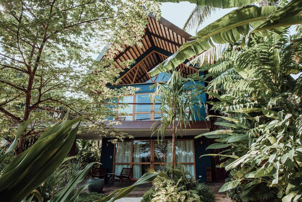 Maison Bukana - King Suite เจเนอรัลลูนา ภายนอก รูปภาพ